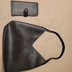 Portland Leather Black Shoulder Bag and Wallet Set